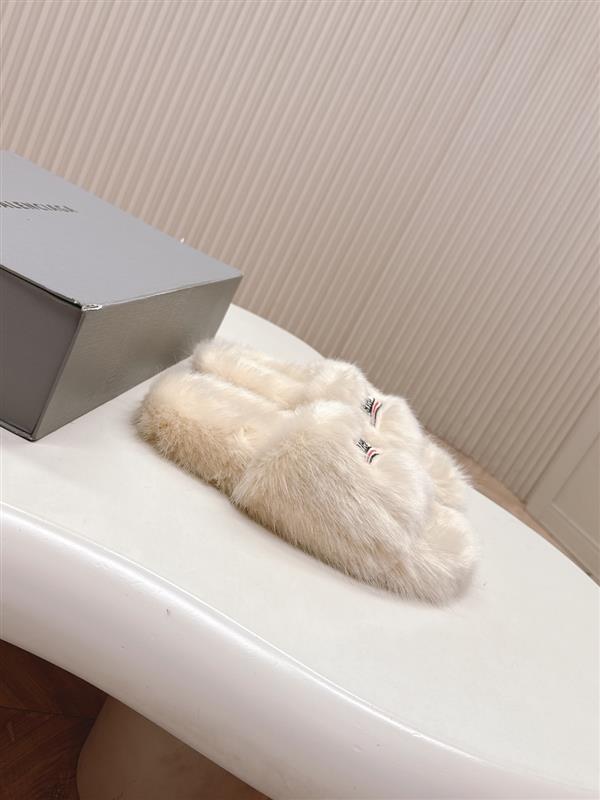 20251128184419197 240